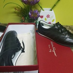 Authenic Sneaker Shoe